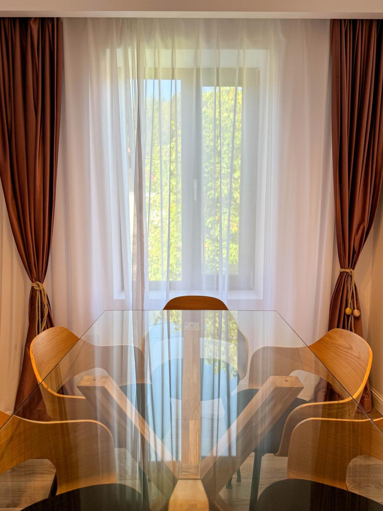 Divine Moments Apartment@Calbucet Ski Slope เปรดัล ภายนอก รูปภาพ